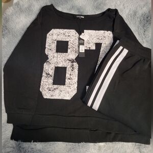 NEW! 87 Fleece Pant Set